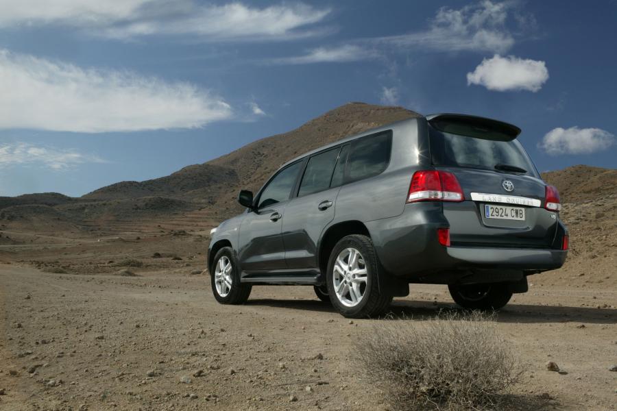  Toyota Land Cruiser 200 2007 года  (фото 94 из 196)